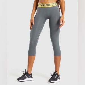 Gymshark seamless charcoal/yellow 3/4 leggings